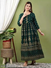 Green rayon kurti with printed combo, three-quarter sleeve length for women, India origin