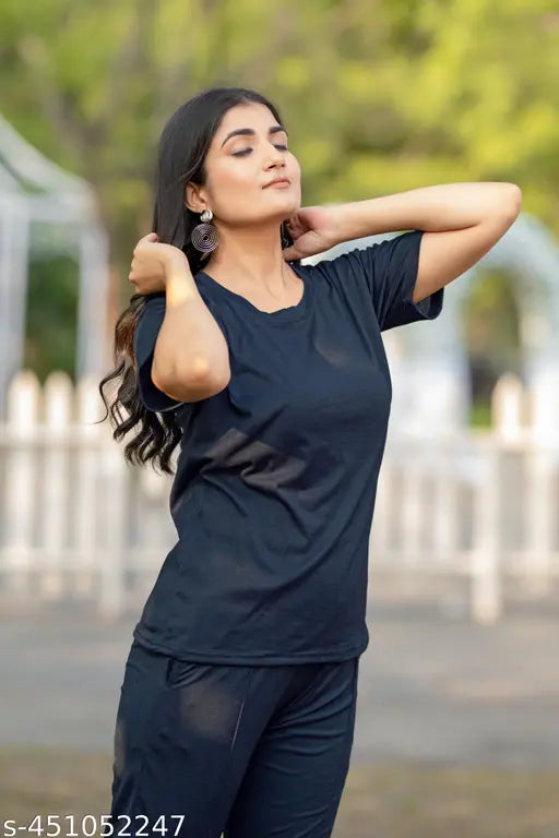 Printed polycotton women's solid night suit set with short sleeves, women's nightwear and loungewear, Indian origin