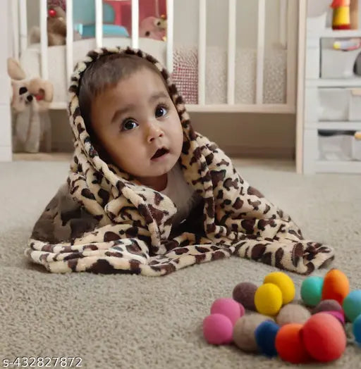 Lightweight, super-absorbent microfiber cotton boll blanket - soft animal print, ideal for AC room