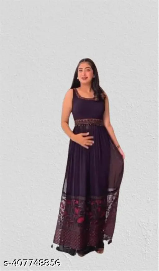 Embroidered georgette kurtaset set with palazzos and dupatta, single or free size, made in India