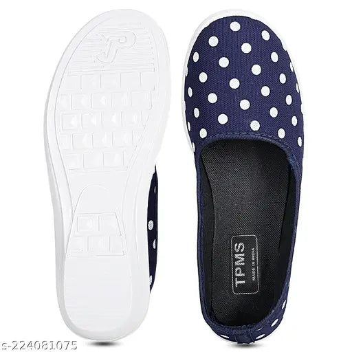 TPMS Latest Collection Comfortable & Fashionable Synthetic Juttis for Women & Girls, durable PVC shoes for any occasion