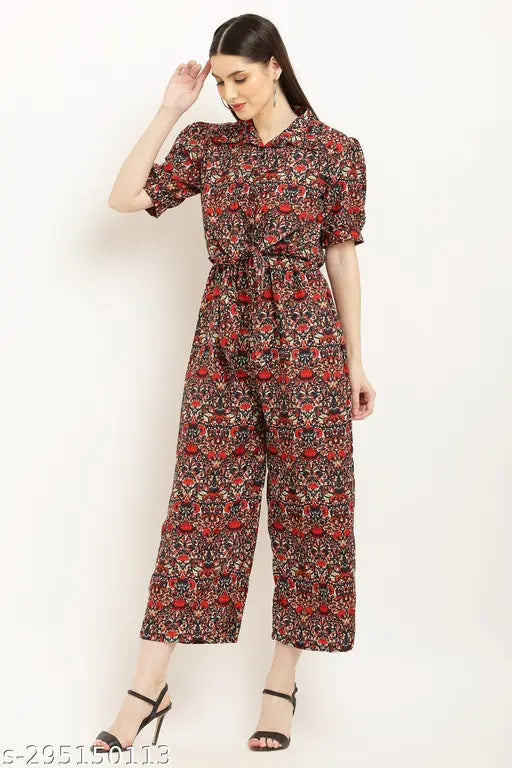 Trendy black printed crepe jumpsuit, short sleeves, Western style for ladies, high-fashion statement piece