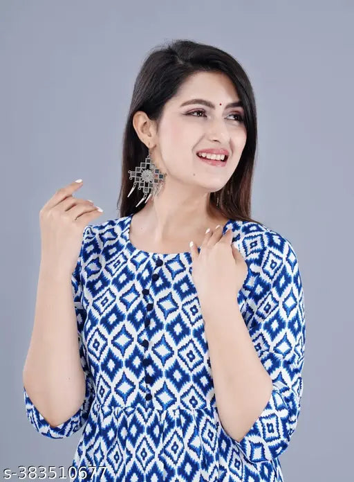 Rayon three-quarter sleeve printed zic zag Women's kurta, vibrant Indian fashion with detailed pattern on display