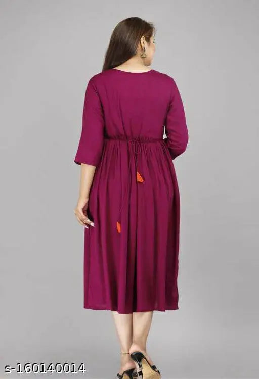 Rayon embroidered kurta for women, three-quarter sleeves, wine color