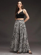 Viscose crepe flared palazzo skirt, free size with kurti and tank top - Trendy women's fashion, India origin