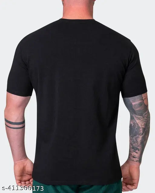 Black-and-white cotton blend short sleeve tee, versatile mens t-shirt for casual wear, new fashion design for men's wardrobe. Made in India