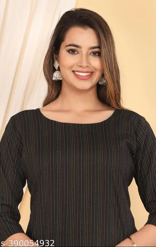 Striped three-quarter sleeve cotton kurta set for nightwear, Indian cotton katha lining fabric and pyjama bottoms