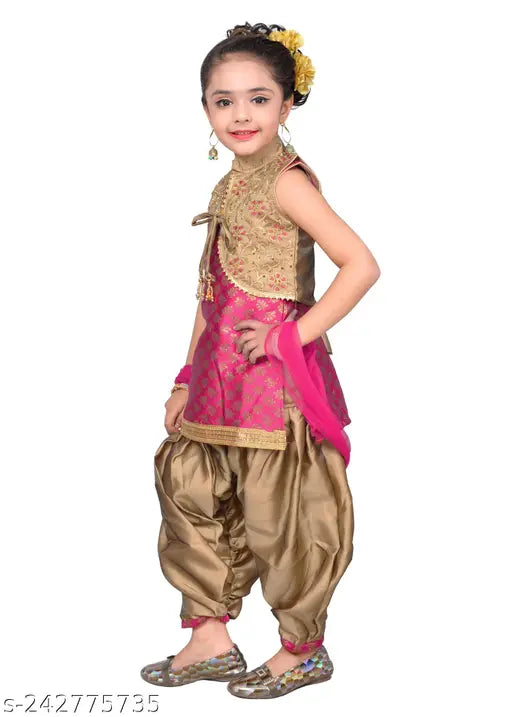 Pink jacquard designer Kurta patiala salwar suit with jacket and dupatta, RK Collection for girls partywear