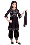 Three-quarter sleeve kids dresses in georgette fabric, self-designed by Vaibhav Kids Wear. Cute girls wear available in sizes 3-4 Years to 10-11 Years, made in India