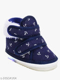Trendy canvas kids shoes with PVC sole, velcro fastening and solid pattern, suitable for 12-15 months to 21-24 months