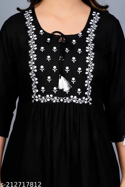 Rayon rayon tunic and dhoti set, three-quarter sleeves, Indian traditional new look smart clothing