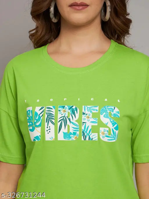 Cotton printed t-shirt, short sleeves, round neck, women's sizes S-XXL, solid color top for casual or party wear. Made in India