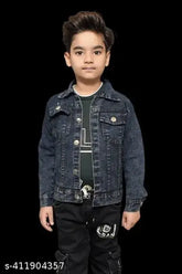 Denim boys jackets & coats in various sizes (4-5 Years - 13-14 Years), dyed/washed pattern. Indian origin