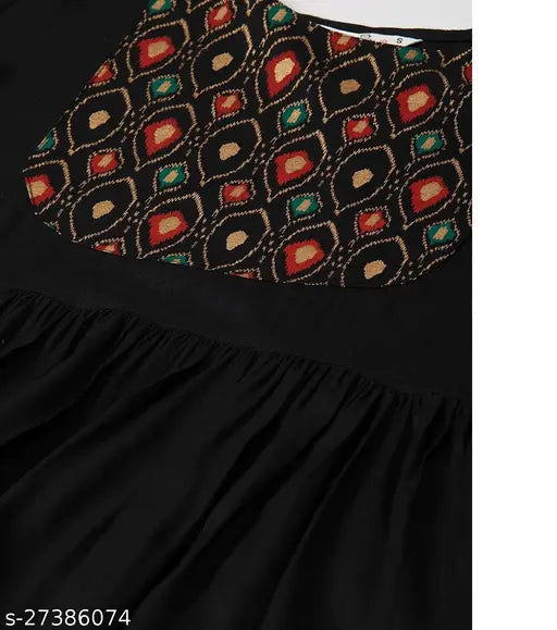 Viscose rayon black and print combo A-line kurti with three-quarter sleeves, ideal for Indian fashion, size S-XXL