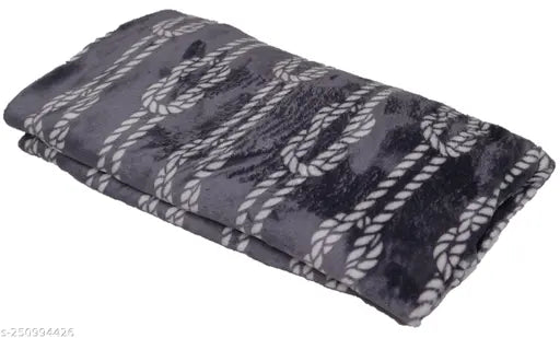 Lightweight fur grey chain microfiber AC blanket for cool room, 3D print patterned, hypoallergenic filling