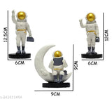 Astronaut couple figurine, poly resin space decoration (6x6x12.5cm), perfect for home or office, educational gift for children