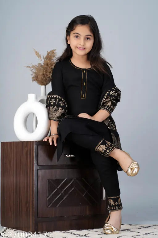 Rayon printed kurti pant set with matching dupatta, three-quarter sleeves, vibrant design for girls (9-10 years, 11-12 years), Indian origin