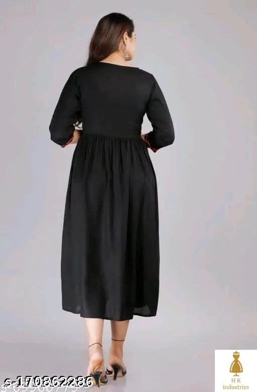 Rayon embroidered kurtis, Indian traditional clothing with intricate patterns, three-quarter sleeves