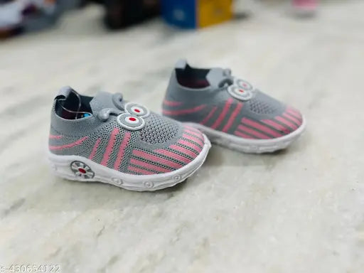 Canvas Chu Chu Music shoes, unisex slip-on sneakers for kids (0-21 months), India origin