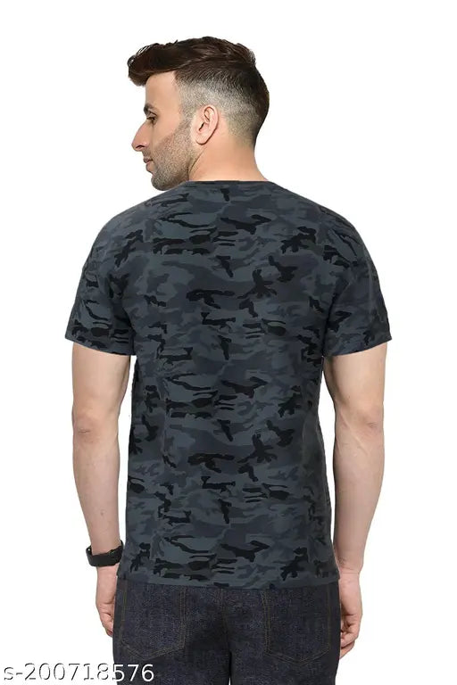 Grey polyester military camouflage men's t-shirt, loose fit and short sleeves, printed pattern for casual and outdoor wear