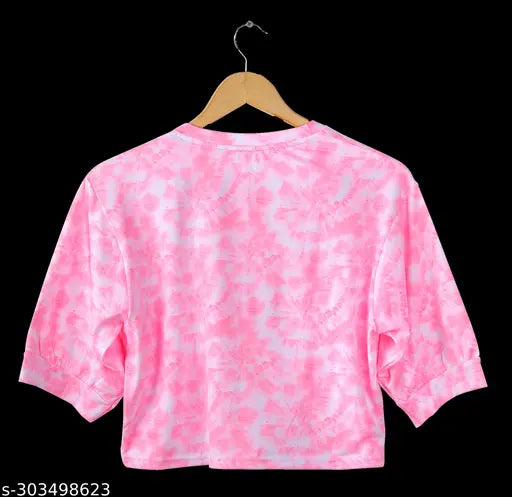 Oversized cotton blend crop top with vibrant digital print, ideal for women's fashionable outfits