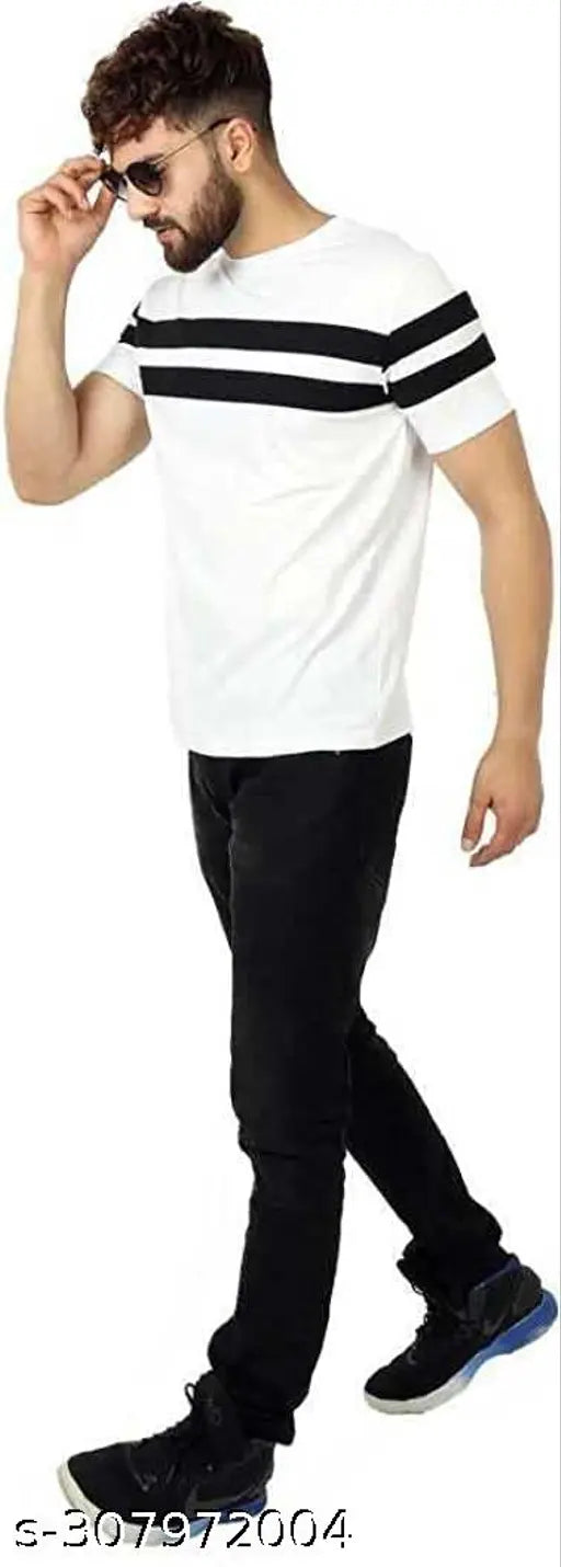 Striped polyester men's round neck white T-shirt, stylish and trendy short sleeve tee for casual wear