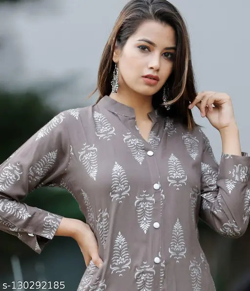 Rayon long kurta and plazo set, printed net rayon fabric with three-quarter sleeves for women's fashion, India origin