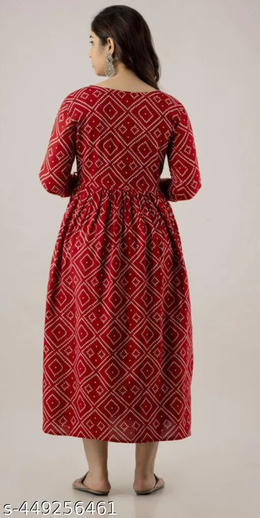 Rayon maternity feeding dress with adjustable side zip, three-quarter sleeves, printed combo, S-XXL sizes, India origin