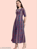 Crepe printed kurta with three-quarter sleeves, Indian fashion on model
