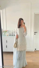 Heavy faux Georgette Kurta with embellished bell sleeves and latkan embroidery, Indian ethnic wear in XL size