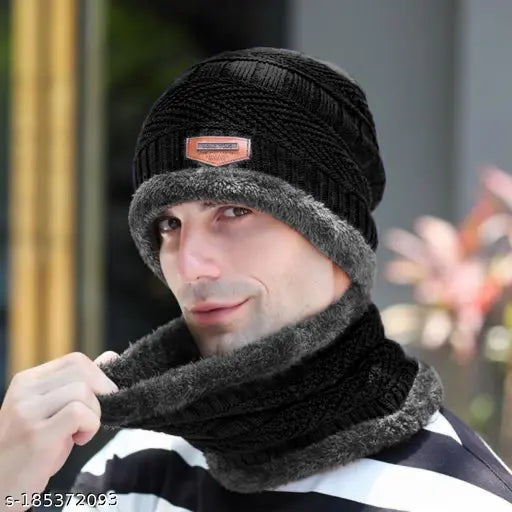 Black wool balaclava, fur-patterned cap with face cover, one size, made in India