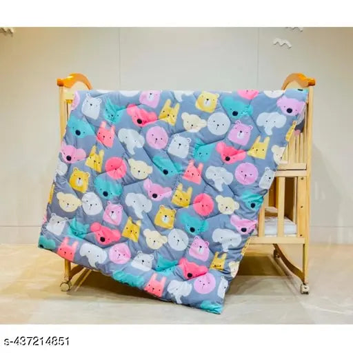 Reversible microfibre polycotton comforter, 220 GSM, single bed size (60x90 inches), India origin