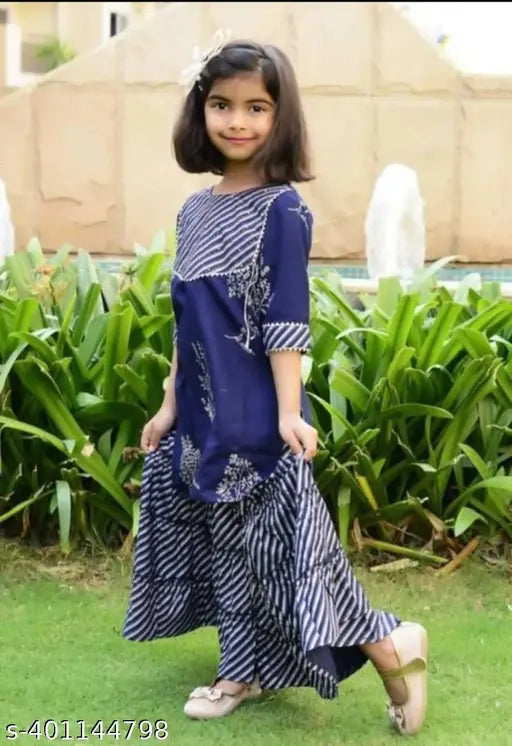 Blue rayon kurti and bottomwear set for kids, striped three-quarter sleeves on display stand, Indian children's fashion accessory