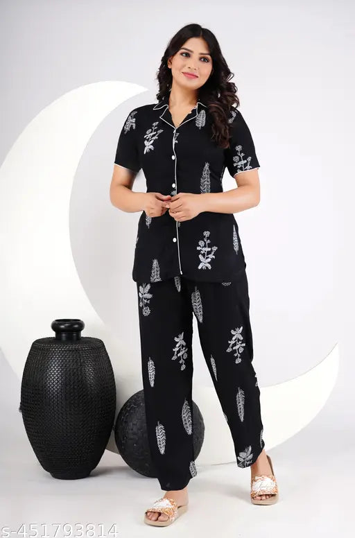 Elegant black rayon shirt & pyjama night suit for women - comfortable green printed sleepwear with short sleeves