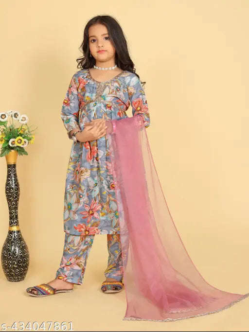 Girls' Kora Muslin kurtas set with net dupatta, three-quarter sleeves, printed pattern, single size available