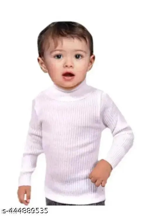 Wool high-neck thermal top for boys and girls, soft fabric, vibrant colors, suitable for chilly weather