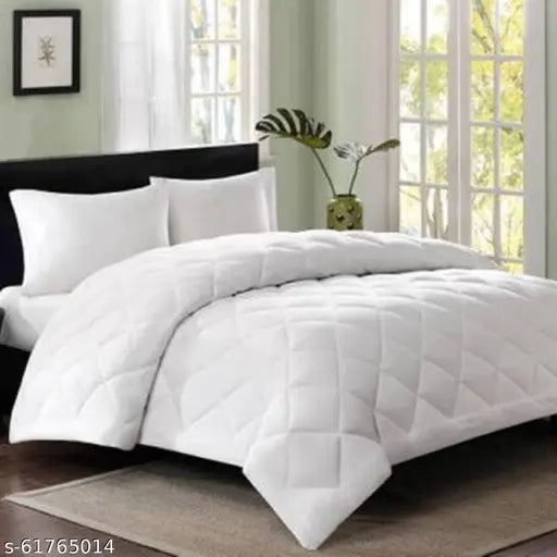 White, finest quality microfiber SHAPJW Solid Single Comforter, cotton, lightweight & soft for all-year use. Baffle box construction prevents sliding. Linenwalas premium brand, IIT Alumni backed, best quality guaranteed