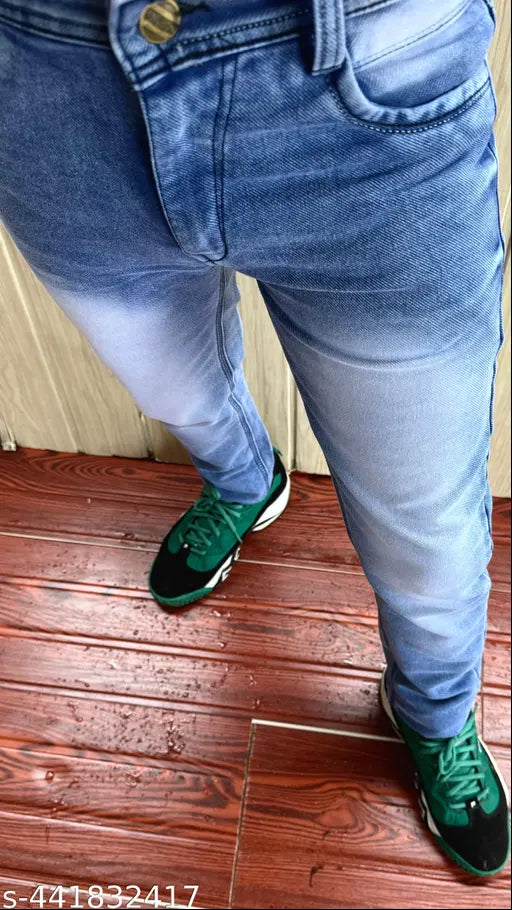 Slim-fit denim jeans, stretchable for comfort. Lightweight and available in various sizes (26-36), made in India