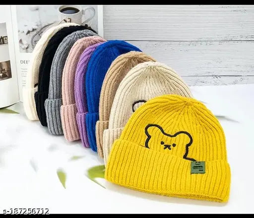 Assorted color Korean-style acrylic beanies with embroidered bear design. Soft, lightweight, non-shrinking, and foldable for autumn/winter wear