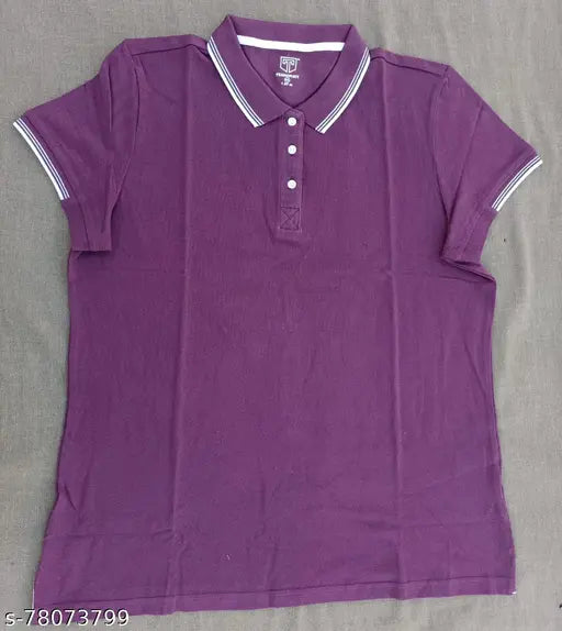 Fashionable cotton short-sleeve t-shirt, solid design for men & women sizes S to XXL. Made in India