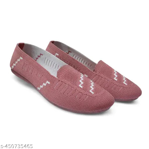 Synthetic textured ballerina sandals, Walksmen Bellie Shoe for women's party wear