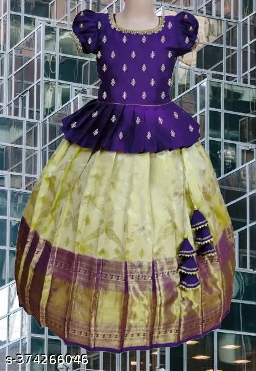 Cotton net Lehanga Cholis for kids trendy outfits, 12-15 years, Indian traditional attire