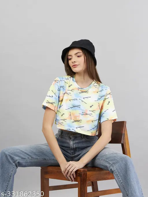 Stylish cotton blend crop top with short sleeves and printed net pattern, size M (Bust 34 in, Length 15 in) - Indian origin