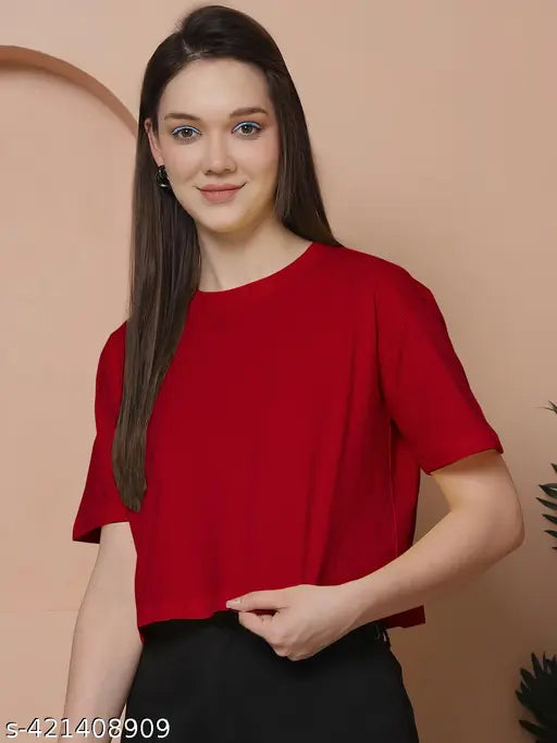 Women's red oversized cotton T-shirt, loose fit and short sleeves, India origin