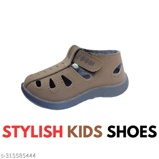 Printed net PVC sandals for kids (1 pair socks free), ideal for boys and girls aged 3 months to 6 years. Made in India