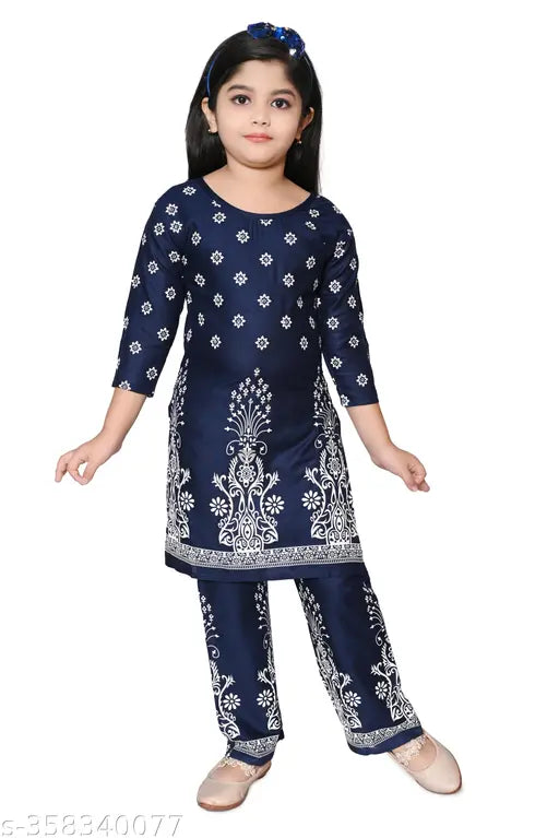 Ethnic Rayon Kurta Palazzo Set, printed design with three-quarter sleeves, ideal for girls aged 4-7 years, Indian origin