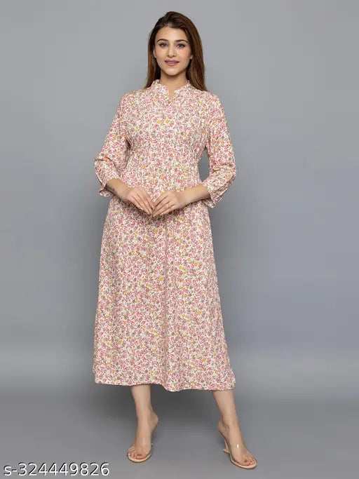 Printed cotton blend kurti, three-quarter sleeves, colorful floral pattern, women's fashion from India