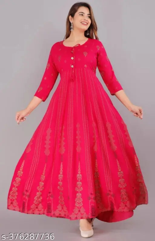 Rayon three-quarter sleeve printed kurti, Indian traditional clothing - S (bust size 36in)