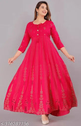 Rayon three-quarter sleeve printed kurti, Indian traditional clothing - S (bust size 36in)