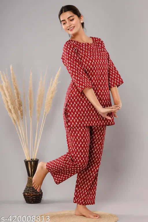 Cotton printed-net Nunchii night suit for women and girls, soft and comfortable sleepwear from India